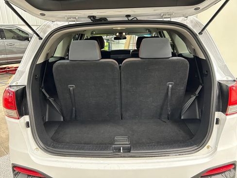 Used 2017 Kia Sorento AWD image 23