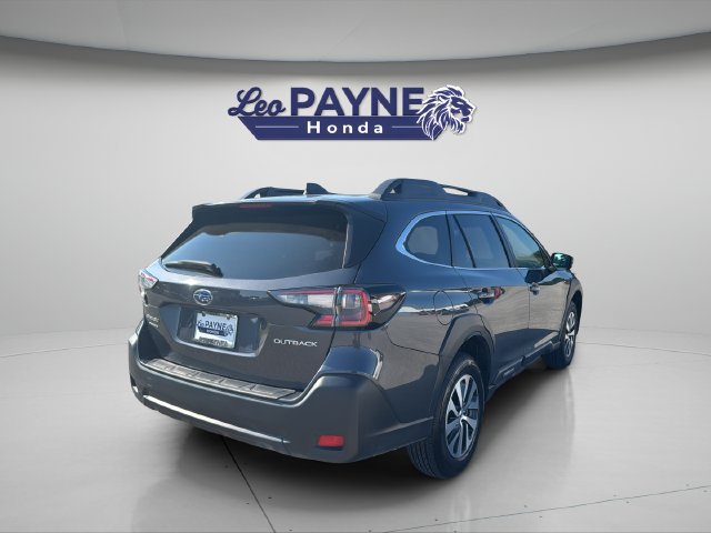 Used 2024 Subaru Outback Premium w/ Popular Package #1A AWD/4WD image 8