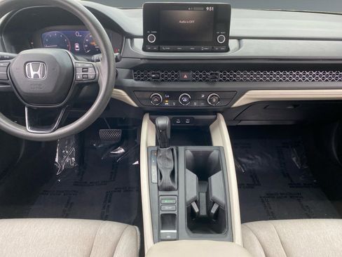 Used 2024 Honda Accord LX image 11