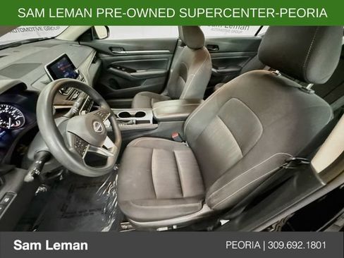 Used 2023 Nissan Altima 2.5 SV FWD image 19