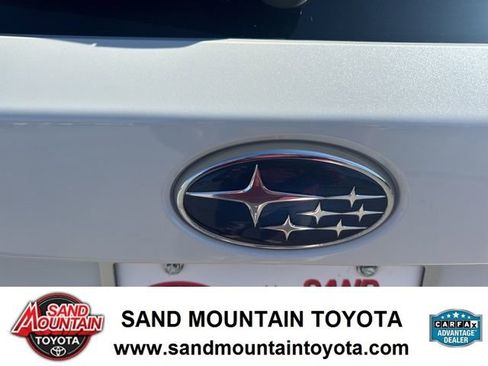 Used 2024 Subaru Outback Premium image 12