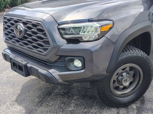 Used 2021 Toyota Tacoma TRD Off-Road w/ Technology Package AWD/4WD image 2