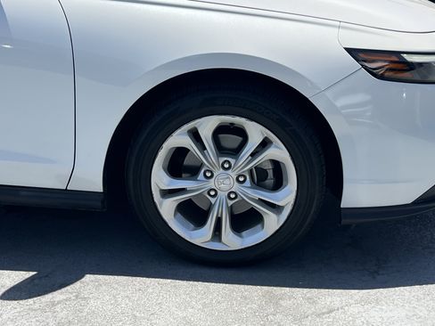 Used 2023 Honda Accord LX image 13