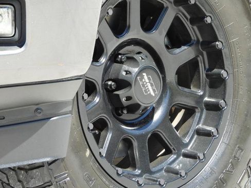 Used 2020 Ford F150 XL w/ Equipment Group 101A Mid image 3