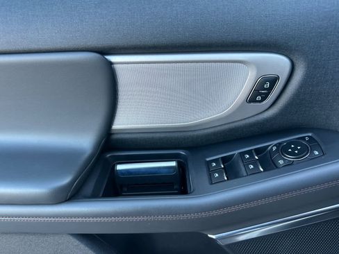 Certified 2025 Ford Expedition Max Active AWD/4WD image 11