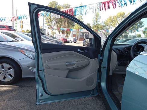 Used 2013 Ford Escape SE image 26