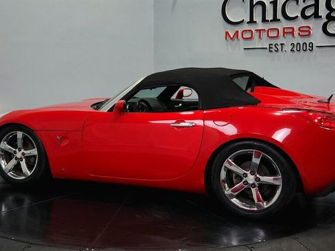 Used 2008 Pontiac Solstice GXP w/ Premium Package RWD image 19