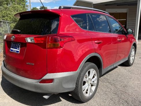 Used 2013 Toyota RAV4 Limited FWD image 2