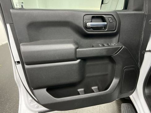 Used 2021 Chevrolet Silverado 1500 Custom w/ Safety Confidence Package AWD/4WD image 21