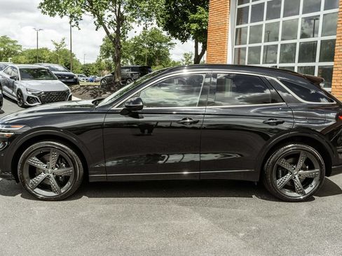 Used 2023 Genesis GV70 3.5T Sport w/ Sport Prestige Package AWD/4WD image 36