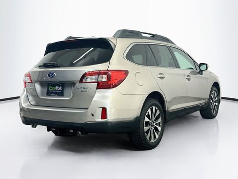 Used 2015 Subaru Outback 3.6R Limited AWD/4WD image 9