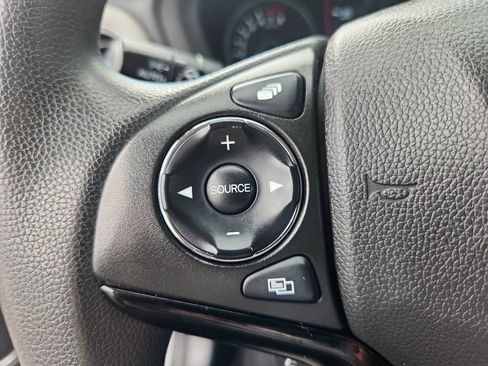 Used 2017 Honda HR-V EX image 20
