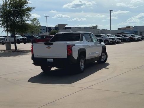 New 2025 Chevrolet Silverado EV W/T image 9