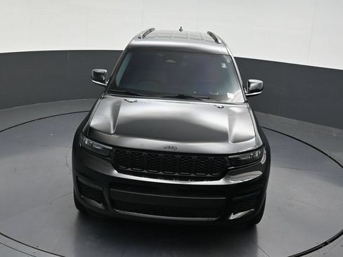 Used 2022 Jeep Grand Cherokee L Limited w/ Black Appearance Package RWD image 28