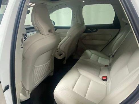 Used 2024 Volvo XC60 B5 Plus w/ Climate Package AWD/4WD image 13