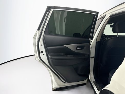 Used 2023 Nissan Murano SV w/ SV Midnight Edition Package image 25