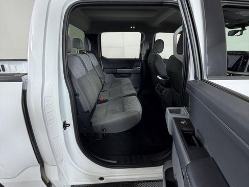 Used 2022 Ford F150 XLT w/ Equipment Group 302A High image 5