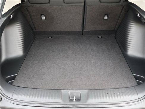 Used 2025 Honda HR-V LX image 28