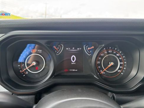 Used 2024 Jeep Wrangler Unlimited Sport AWD/4WD image 20