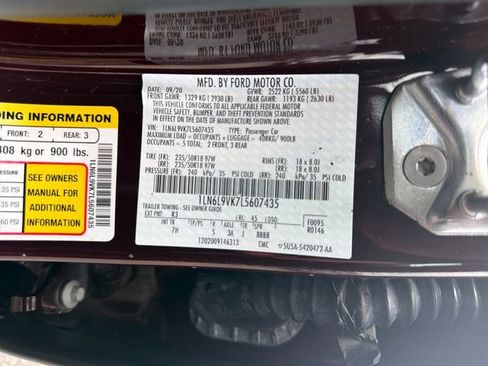 Certified 2020 Lincoln Continental AWD w/ Convenience Package image 32