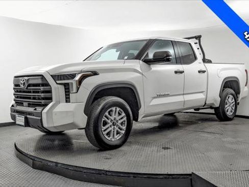 Used 2023 Toyota Tundra SR5 w/ SR5 Convenience Package image 2