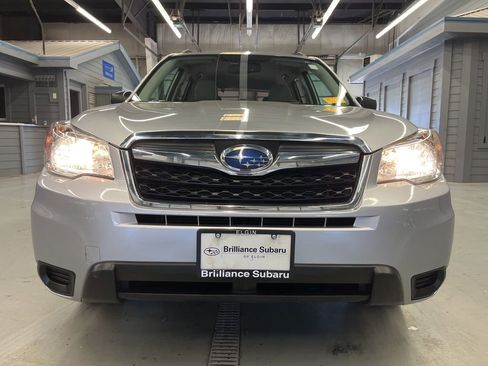 Used 2015 Subaru Forester 2.5i w/ Alloy Wheel Package image 2