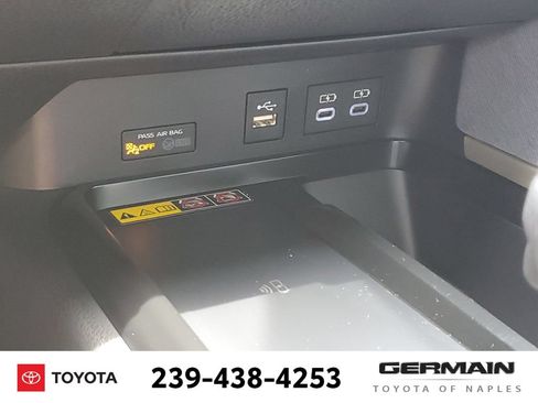 Used 2026 Toyota Camry LE w/ Convenience Package FWD image 32
