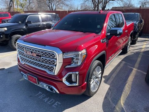 Used 2022 GMC Sierra 1500 Denali w/ Denali Premium Package image 2