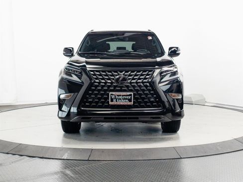 Used 2022 Lexus GX 460 Premium w/ Premium Package AWD/4WD image 2