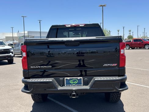 Certified 2025 Chevrolet Silverado 1500 ZR2 AWD/4WD image 4