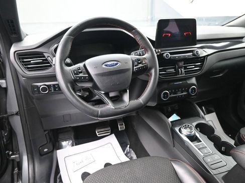 Used 2024 Ford Escape ST-Line image 23