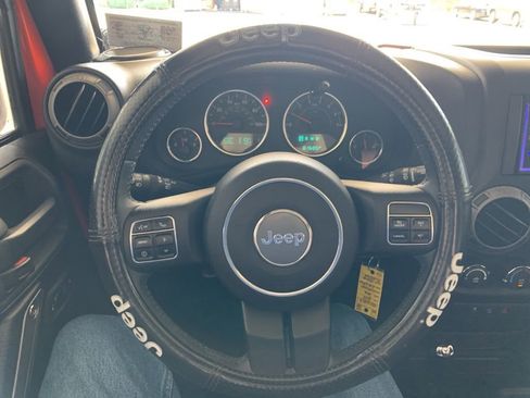 Used 2015 Jeep Wrangler Sport image 5