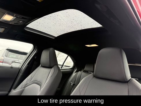 Used 2025 Lexus UX 300h AWD image 8