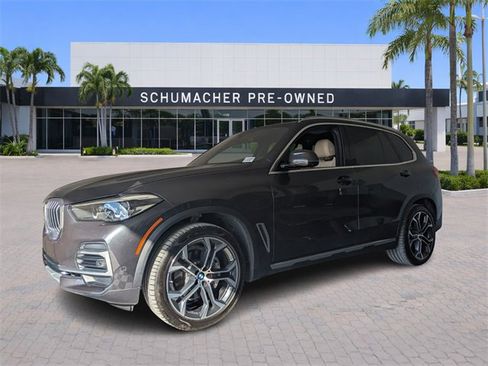 Used 2022 BMW X5 sDrive40i w/ Premium Package image 4