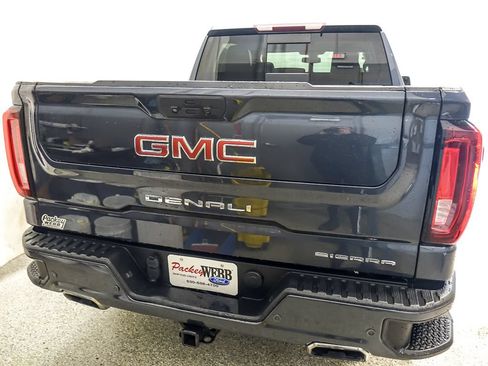Used 2021 GMC Sierra 1500 Denali w/ Denali Premium Package AWD/4WD image 6