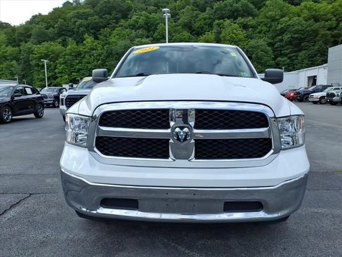 Used 2021 RAM 1500 Classic SLT AWD/4WD image 10