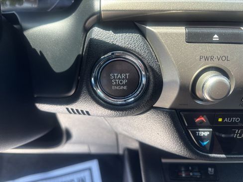 Used 2015 Lexus ES 350 w/ Premium Package FWD image 18