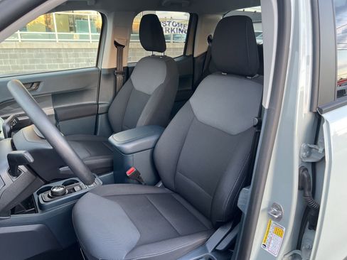 Used 2024 Ford Maverick XL image 12