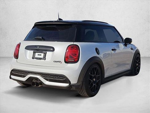 Used 2024 MINI Cooper S image 4