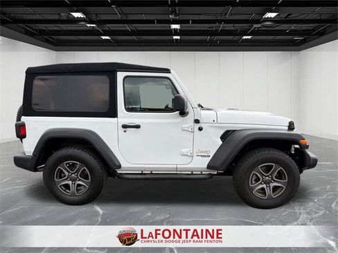 Certified 2018 Jeep Wrangler Sport image 6