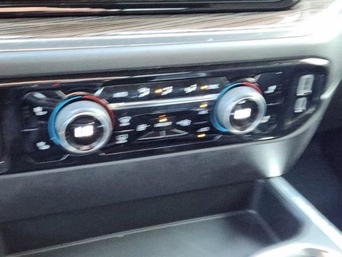 Used 2024 Chevrolet Silverado 1500 LT Trail Boss w/ Convenience Package II image 23