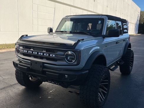 Used 2023 Ford Bronco Big Bend image 5