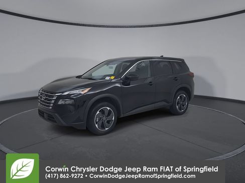 Used 2025 Nissan Rogue SV FWD image 7