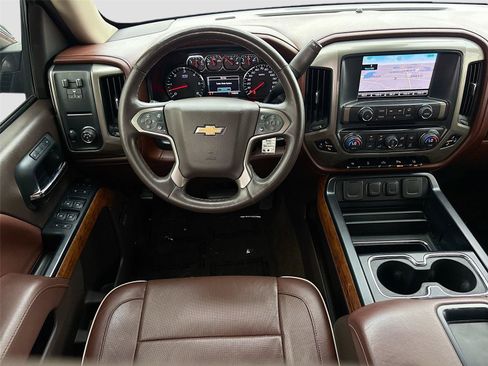 Used 2014 Chevrolet Silverado 1500 High Country w/ High Country Premium Package RWD image 23