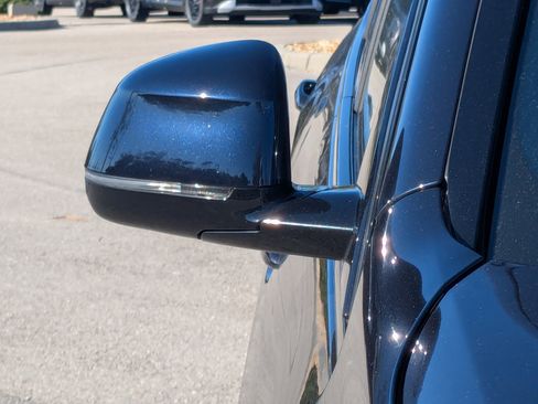 Used 2023 BMW X5 sDrive40i w/ Executive Package image 11