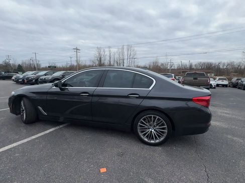 Used 2017 BMW 540i xDrive image 5