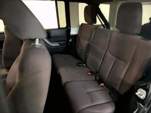 Used 2015 Jeep Wrangler Unlimited Sport w/ Quick Order Package 24S image 21