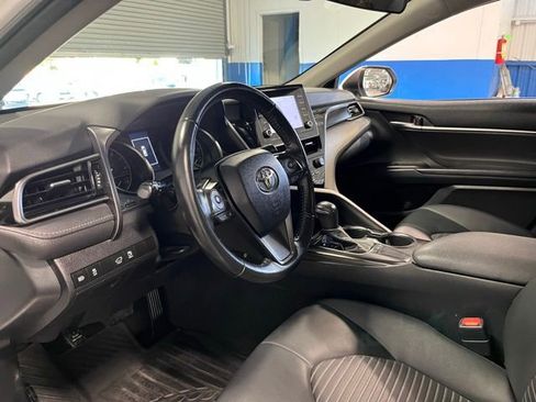 Used 2022 Toyota Camry SE image 23