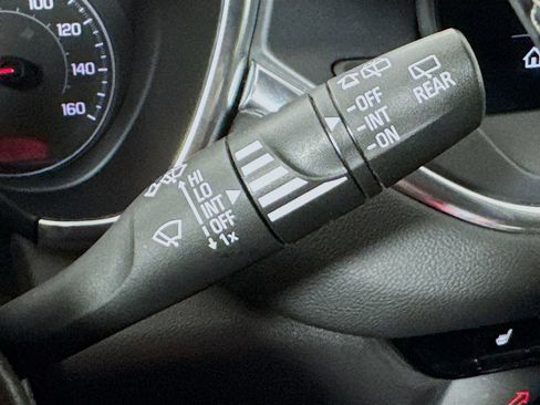 Used 2023 Chevrolet Blazer LT FWD image 13