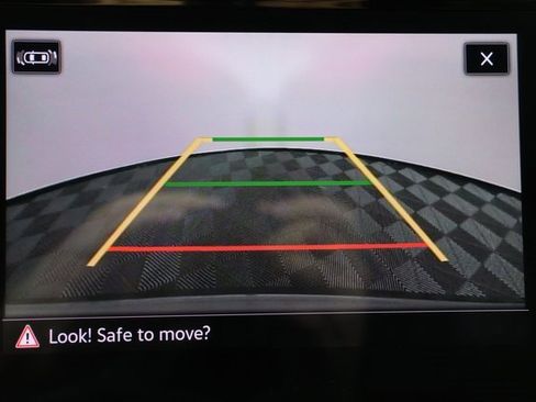 Used 2022 Volkswagen Atlas Cross Sport SE image 17